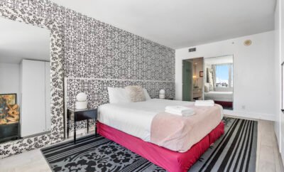 The best city View -Hotel 5 Stars -Pool & GYM